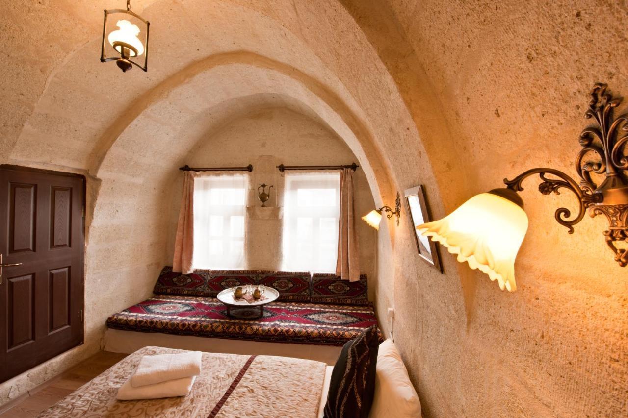 Caravanserai Cave Hotel Göreme Exterior foto